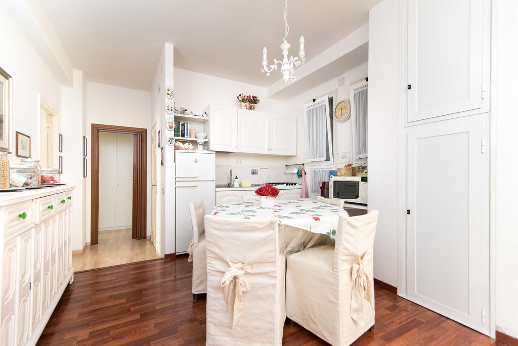 Le Rose Bed & Breakfast